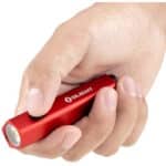 Torcia Olight Diffuse Rossa 700 Lumen – EDC Tascabile Con 6 Modalità Luce