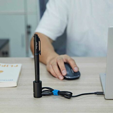 olight open glow edc pen 2 Olight Open Glow EDC Pen