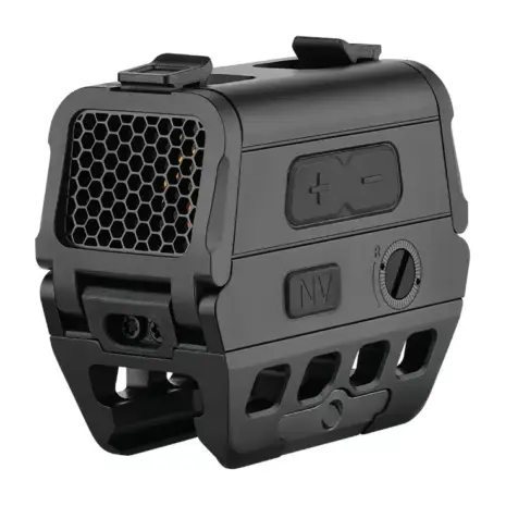 Olight Osight R — Anti-reflective device fitted Olight Osight R with the honeycomb anti-reflective device fitted over the front lens