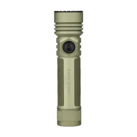 Olight Seeker Ultra Olive Green Front View Front view of the Olight Seeker Ultra olive green flashlight